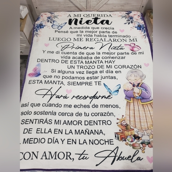255- A Mi Querida Nieta De Tu Abuela Throw Blanket Motivational Words NWT - Picture 1 of 5